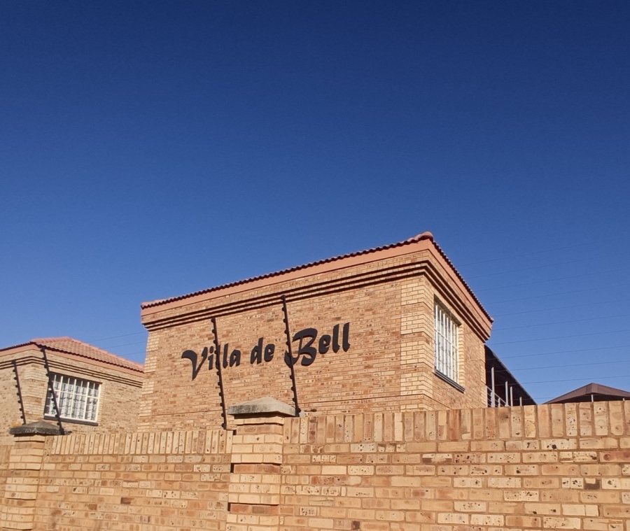 To Let  Bedroom Property for Rent in Dassie Rand North West